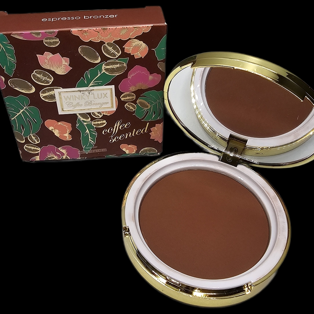 Winky Lux Espresso Bronzer - Coffee Scented